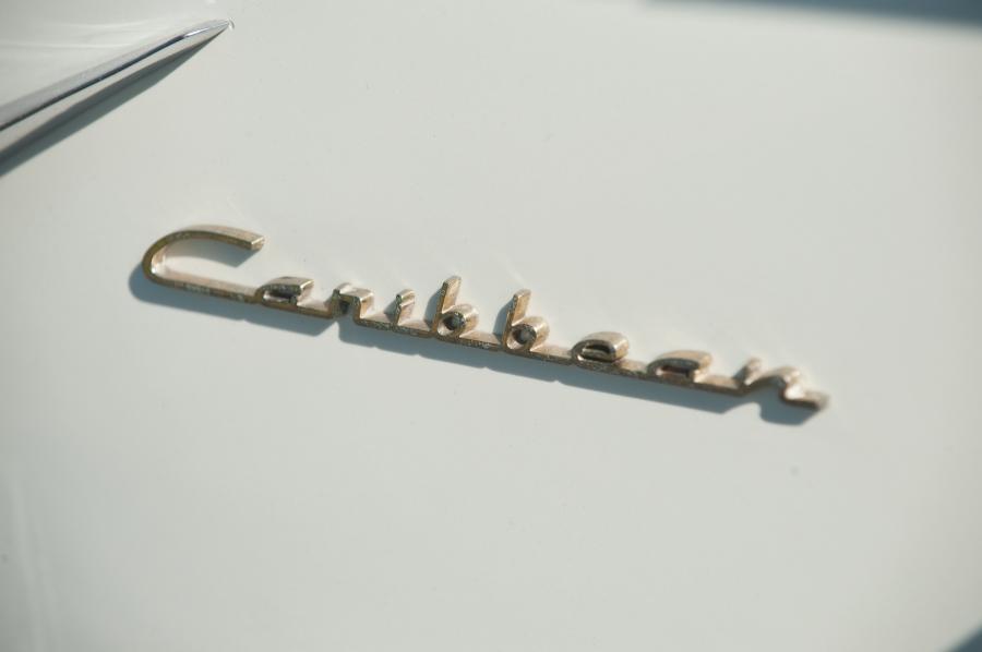  Packard Caribbean Convertible White 1956 года  (фото 19 из 26)